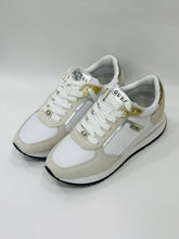 TENNIS GUESS GWENERGY